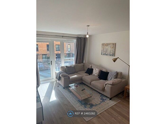 2 Bedroom Flat To Rent In Adele Court, London, N17