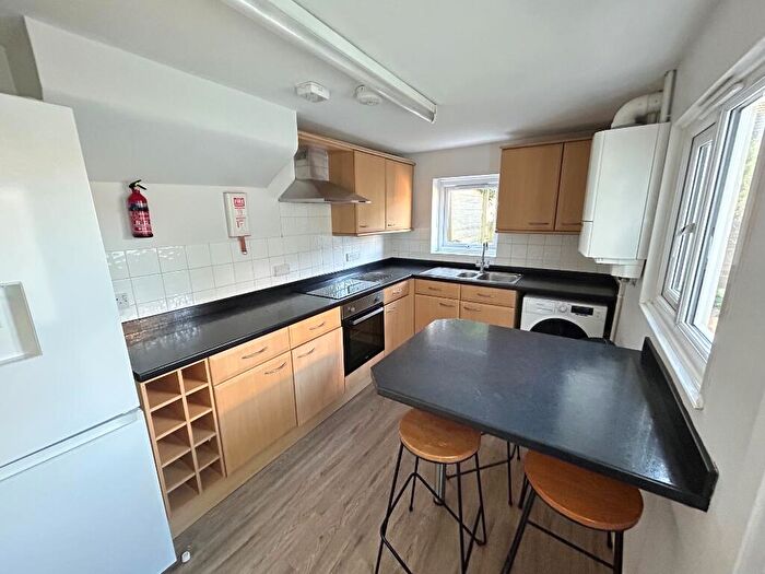 3 Bedroom Terraced House To Rent In Carlyle Street, BN2