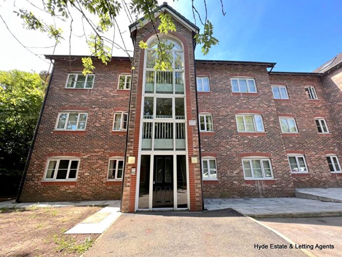 2 Bedroom Apartment To Rent In Flat The Horizons, Moss Lane, BL6
