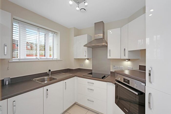 2 Bedroom Retirement Property To Rent In Clive Road, Redditch, Worcestershire, B97