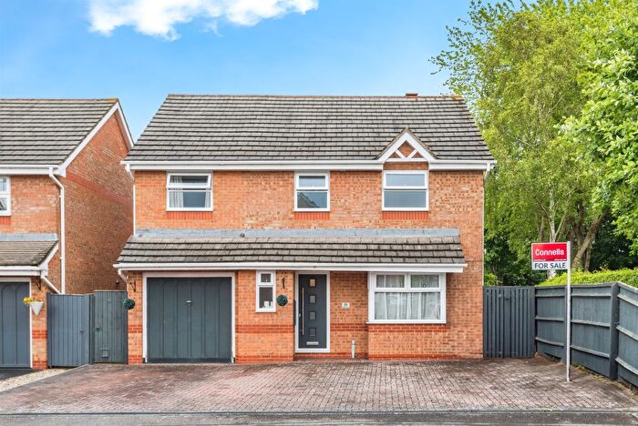 4 Bedroom Detached House For Sale In Hatherall Close, Stratton St. Margaret, Swindon, SN3