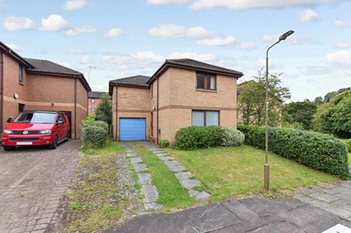 3 Bedroom Detached House For Sale In Springbank Gardens, Dunblane, FK15