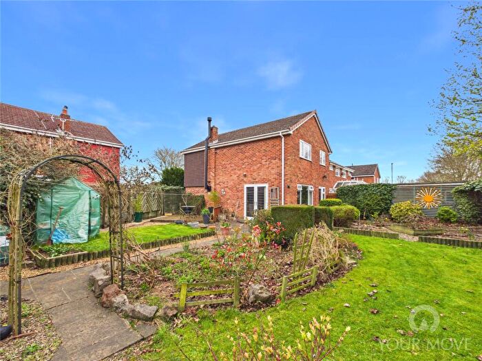 4 Bedroom Detached House For Sale In Forfar Close, Darlington, Durham, DL1