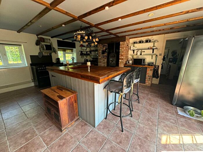 3 Bedroom Detached House For Sale In Wood Farm, East Fenside, Stickney, Lincolnshire, PE22