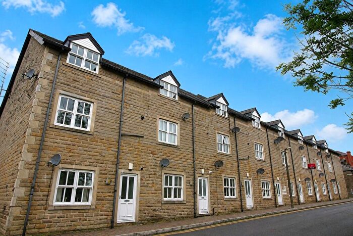 3 Bedroom Apartment To Rent In St. Johns Court, Ramsbottom, BL0