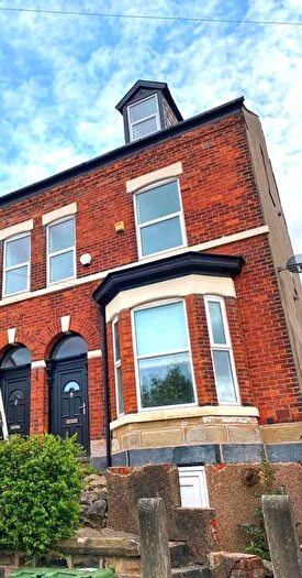 4 Bedroom End Of Terrace House To Rent In Chapel Street, Hyde, SK14