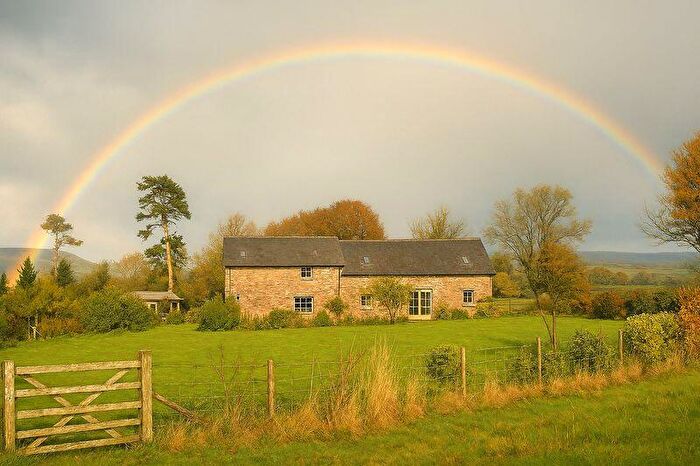 3 Bedroom Barn Conversion To Rent In Pen-Y-Parc, Abergavenny, NP7