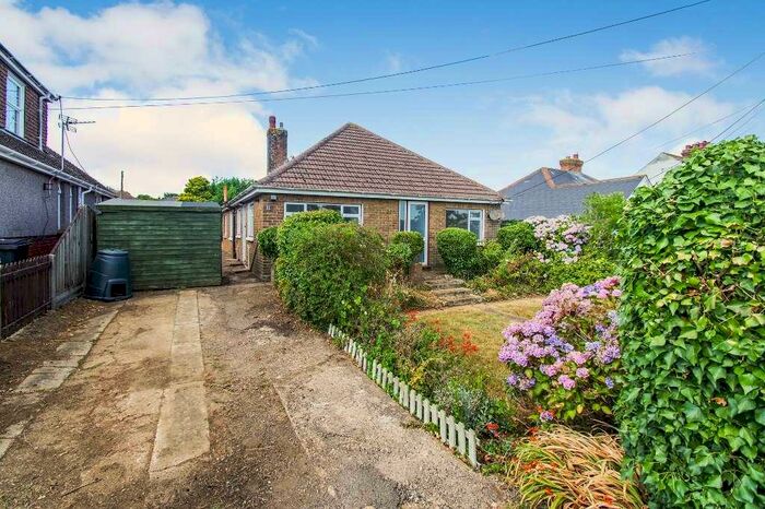 3 Bedroom Bungalow To Rent In Victoria Road, Folkestone, CT18