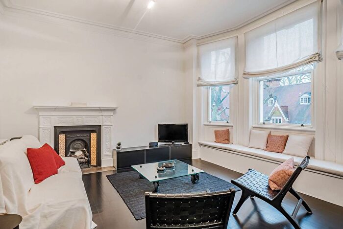 2 Bedroom Flat To Rent In Harrington Gardens, South Kensington, London, SW7