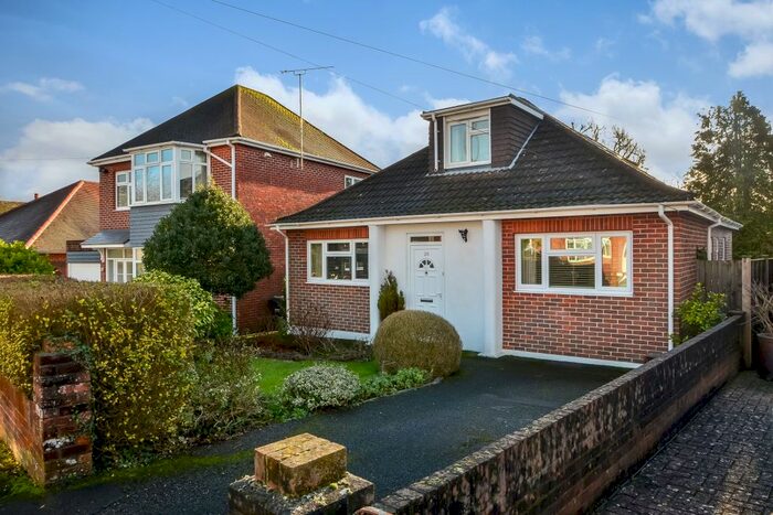 5 Bedroom Detached House To Rent In Warfield Crescent, Waterlooville, PO7