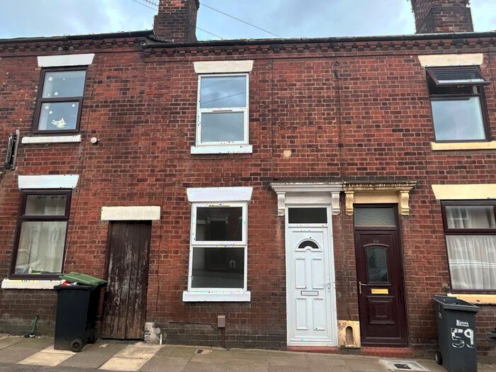 2 Bedroom Terraced House To Rent In Burnham Street, Fenton, Stoke-On-Trent, ST4