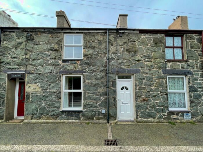 3 Bedroom Terraced House For Sale In Glanrafon Terrace, Nant Peris, Caernarfon, Gwynedd, LL55