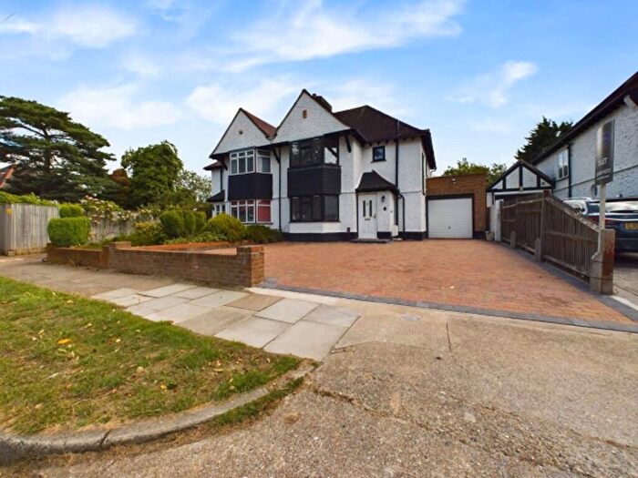 3 Bedroom Semi-Detached House To Rent In Ladywood Avenue, Petts Wood, BR5
