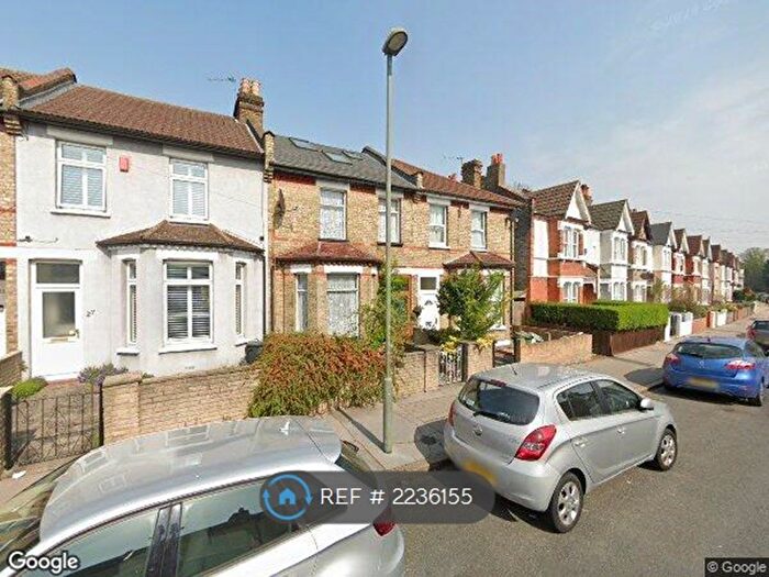 4 Bedroom Semi-Detached House To Rent In Cambridge Road, London, SE20