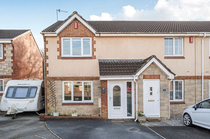 3 Bedroom End Of Terrace House For Sale In Bridle Close, Plymouth, Devon, PL7