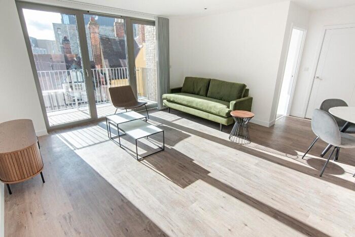 1 Bedroom Apartment To Rent In Paradise Street, Oxford, Oxfordshire, OX1