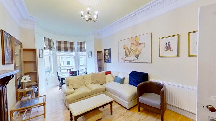 2 Bedroom Flat To Rent In Viewforth, Edinburgh, EH10