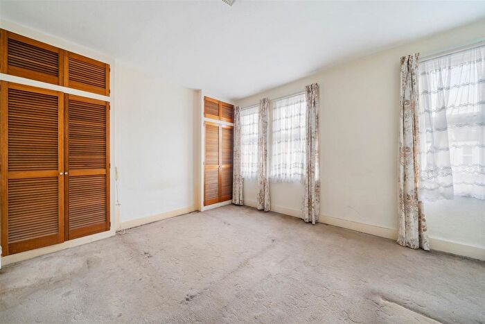 2 Bedroom Terraced House For Sale In Bronson Road, London, SW20