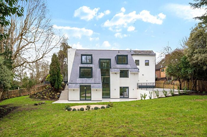 6 Bedroom Detached House To Rent In White Orchards, Totteridge, N20