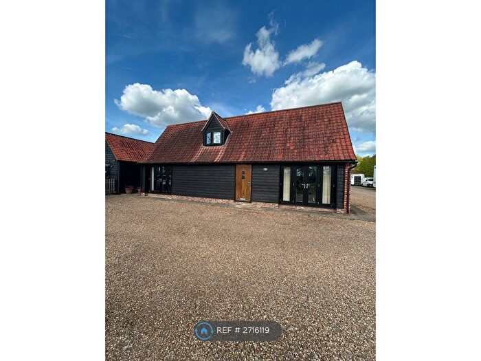 2 Bedroom Detached House To Rent In Hunts Farm, Braintree, Essex, CM7