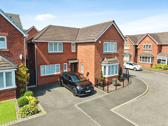 4 Bedroom Detached House For Sale In Covington Drive, Sherdley Park, St Helens, WA9