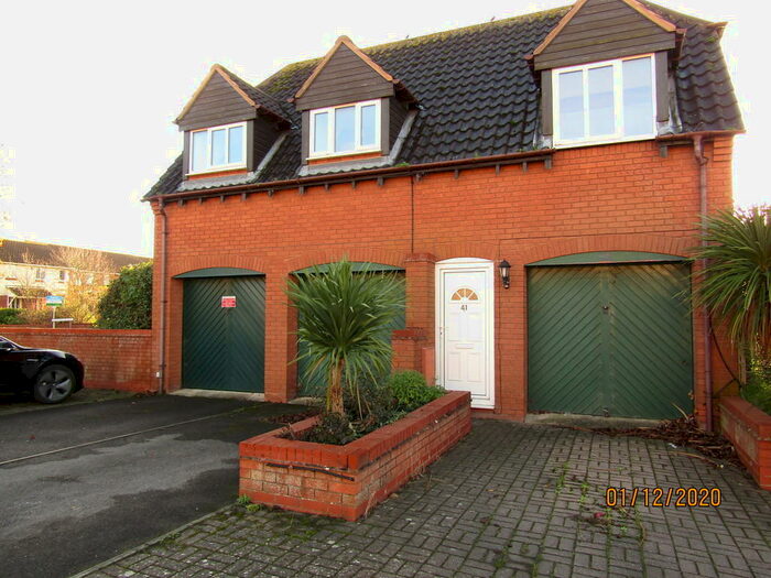 1 Bedroom Detached House To Rent In Abbots Mews, GL52