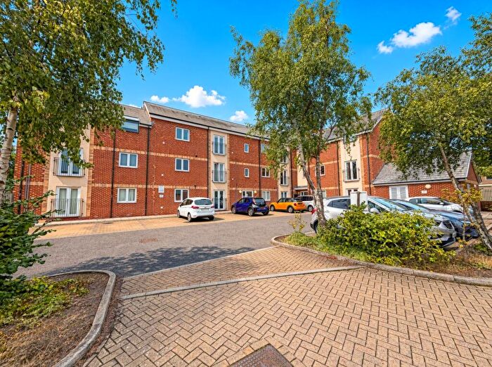 2 Bedroom Apartment For Sale In Derwent House, Alnmouth Court, Newcastle Upon Tyne, NE5