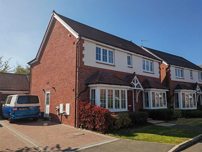 4 Bedroom Detached House For Sale In Dairyfields Road, Willaston, Nantwich, CW5