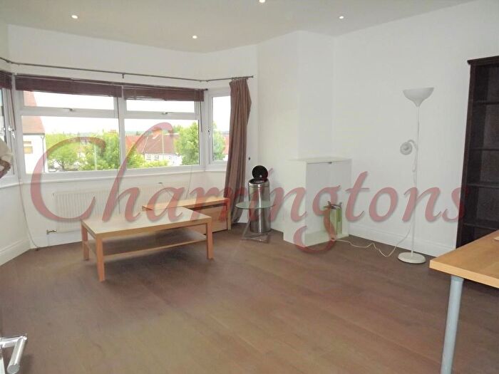 2 Bedroom Flat To Rent In Sevington Road, London, NW4