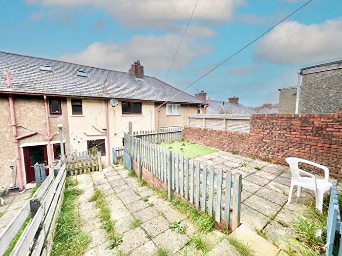 3 Bedroom Terraced House For Sale In Gwynan Road, Penmaenmawr, LL34