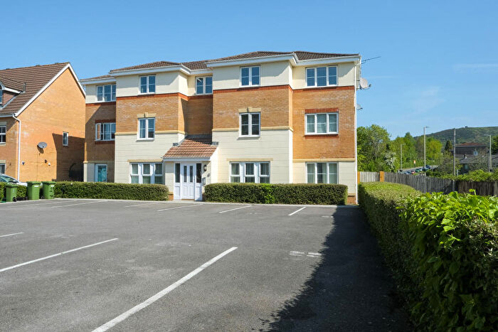 1 Bedroom Apartment For Sale In Clos Springfield, Pontyclun, CF72