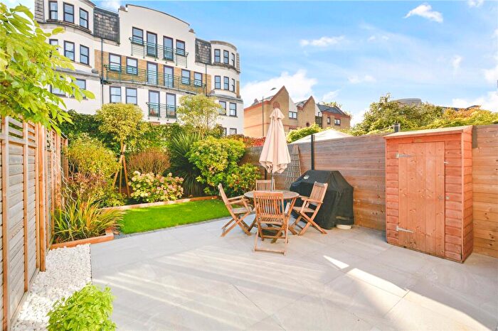 4 Bedroom Terraced House To Rent In Princes Riverside Road, Surrey Quays, SE16