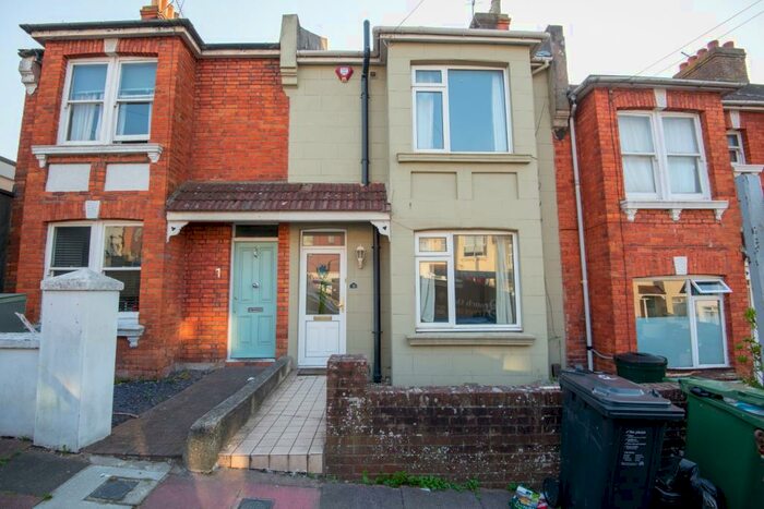 6 Bedroom Terraced House To Rent In Totland Road, Brighton, East Sussex, BN2