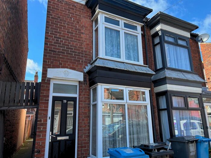 2 Bedroom End Of Terrace House To Rent In Lanark Street, Hull, HU5