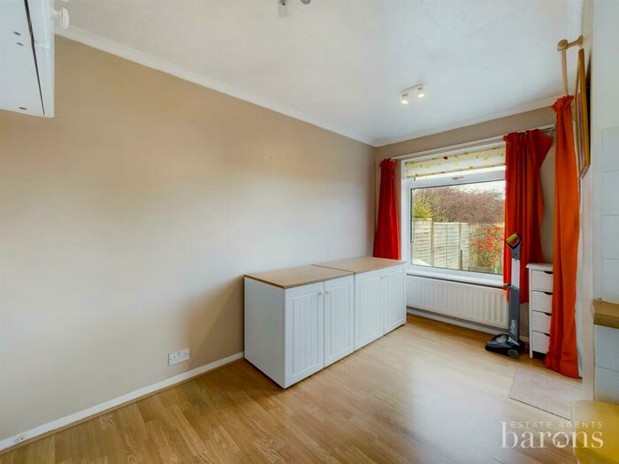 3 Bedroom Semi Detached House For Sale In Hawthorn Way, Clarke Estate