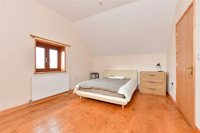 3 Bedroom Barn Conversion For Sale In Canteen Road, Ventnor, Isle Of Wight, PO38