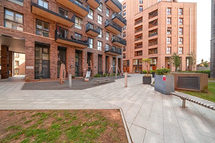 1 Bedroom Flat For Sale In Conway Court, Marri Street, Watford, Hertfordshire, WD24