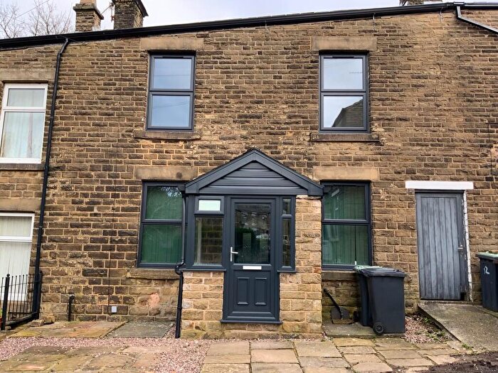2 Bedroom Terraced House To Rent In Sefton Street, Glossop, SK13