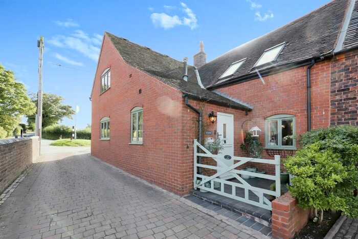 3 Bedroom Cottage For Sale In Great Saredon, Off Saredon Lane, Wolverhampton, WV10