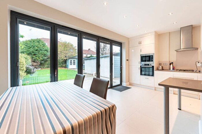 5 Bedroom Semi-Detached House To Rent In Lennox Gardens, Gladstone Park, London, NW10