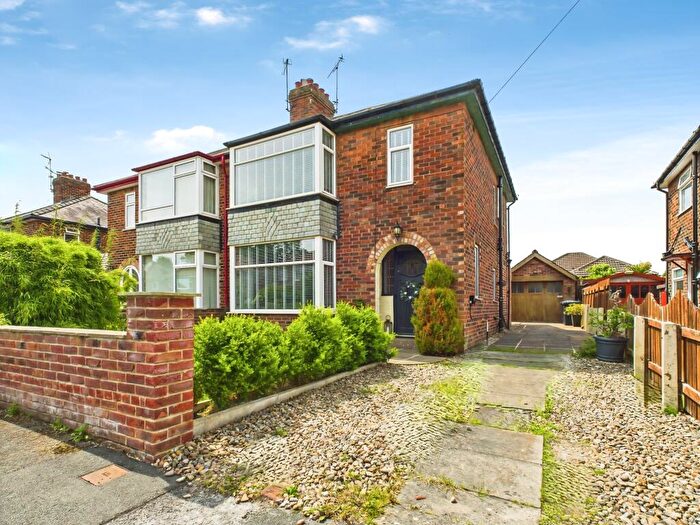 3 Bedroom Semi Detached House To Rent In St Johns Drive, Harrogate, HG1