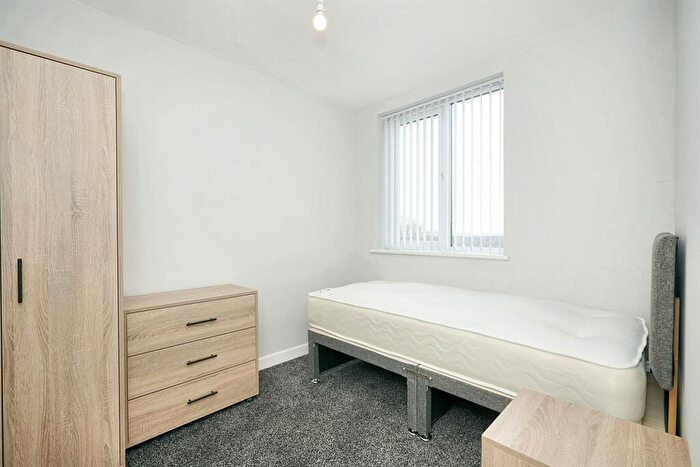 5 Bedroom Terraced House To Rent In Bedroom Terraced House In Reeth Way, Accrington, BB5