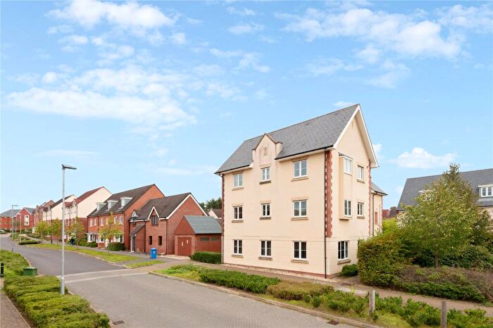 2 Bedroom Apartment To Rent In Eagle Way, Bracknell, Berkshire, RG12