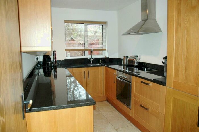 2 Bedroom Apartment To Rent In Harbourside, Weare Court, BS1