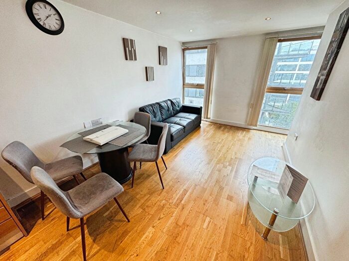 1 Bedroom Flat To Rent In Cartier House, The Boulevard, Leeds, West Yorkshire, LS10