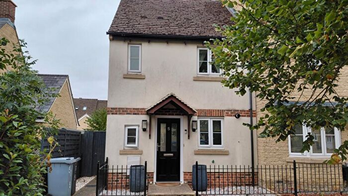 2 Bedroom Terraced House To Rent In Blackthorn Avenue, Carterton, Oxfordshire, OX18