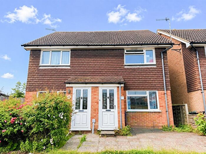 2 Bedroom Semi-Detached House To Rent In Ashdown Road, Bexhill-On-Sea, TN40