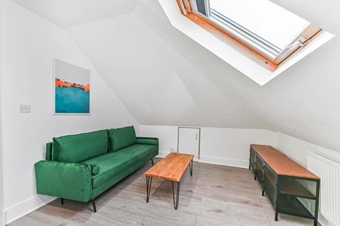 1 Bedroom Flat To Rent In Nottingham Road, Croydon, South Croydon, CR2