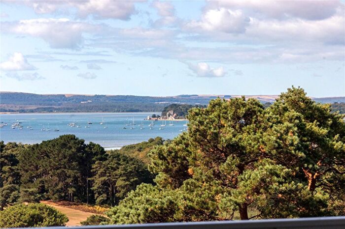 3 Bedroom Flat For Sale In Lilliput Road, Poole, Dorset, BH14