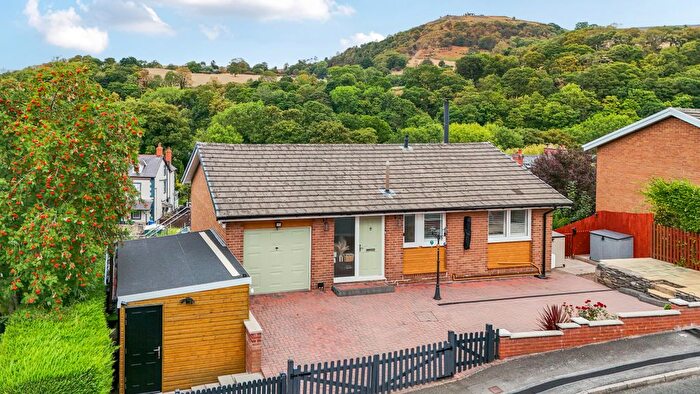 4 Bedroom Detached House For Sale In Horseshoe Pass View, Brook Street, Llangollen, Denbighshire, LL20